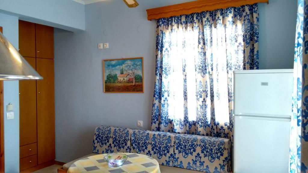 Pension Dimitris Votsi  Zewnętrze zdjęcie