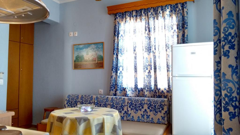 Pension Dimitris Votsi  Zewnętrze zdjęcie